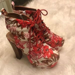 ENIGMA FLORAL PRINT PLATFORM